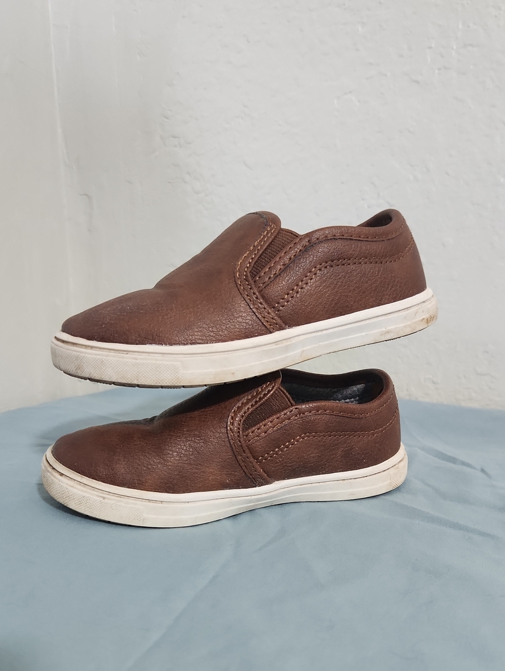 Size 10 Toddler Simple Joys by Carter's Slip-On Casual Sneakers in Brown